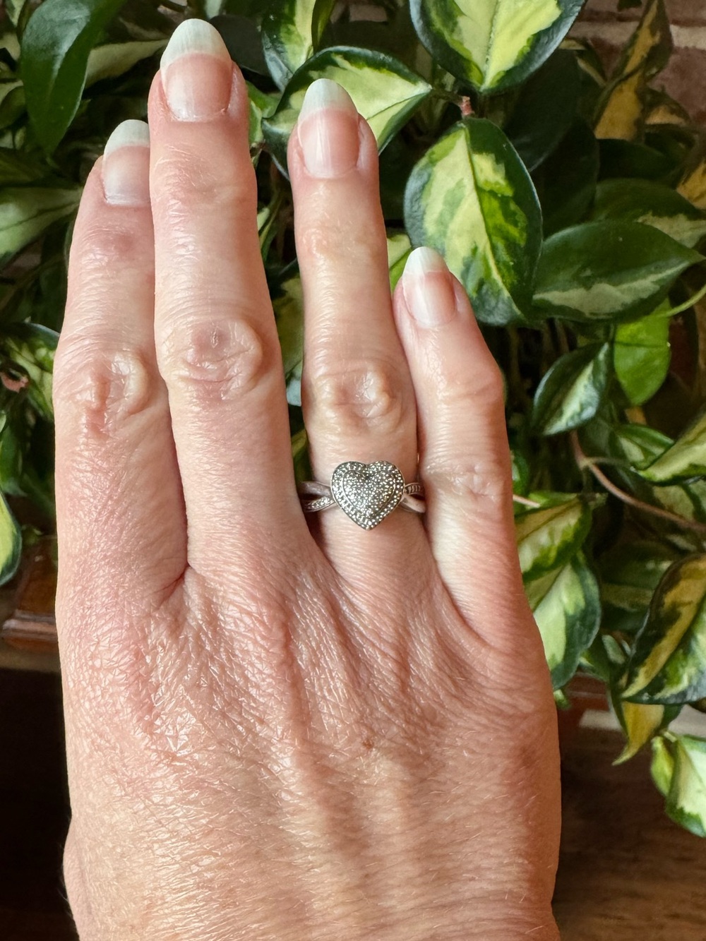 Sterling Silver Sweetheart Ring with Genuine Diamonds Size 7